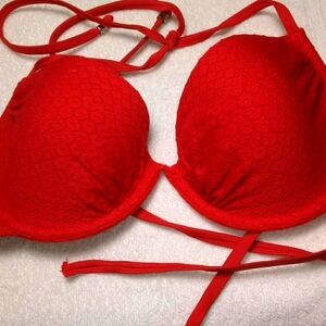 H&M womans swim top sz34D